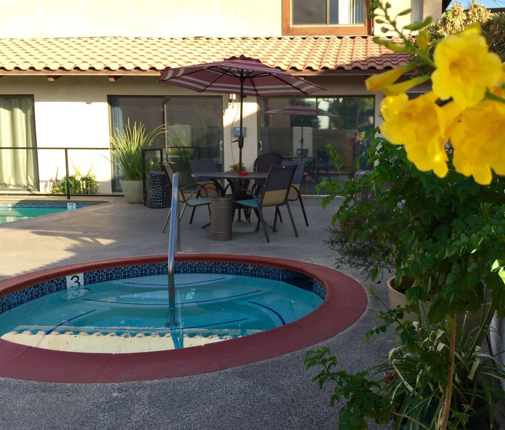 Palms Hotel Palm Desert Exterior photo