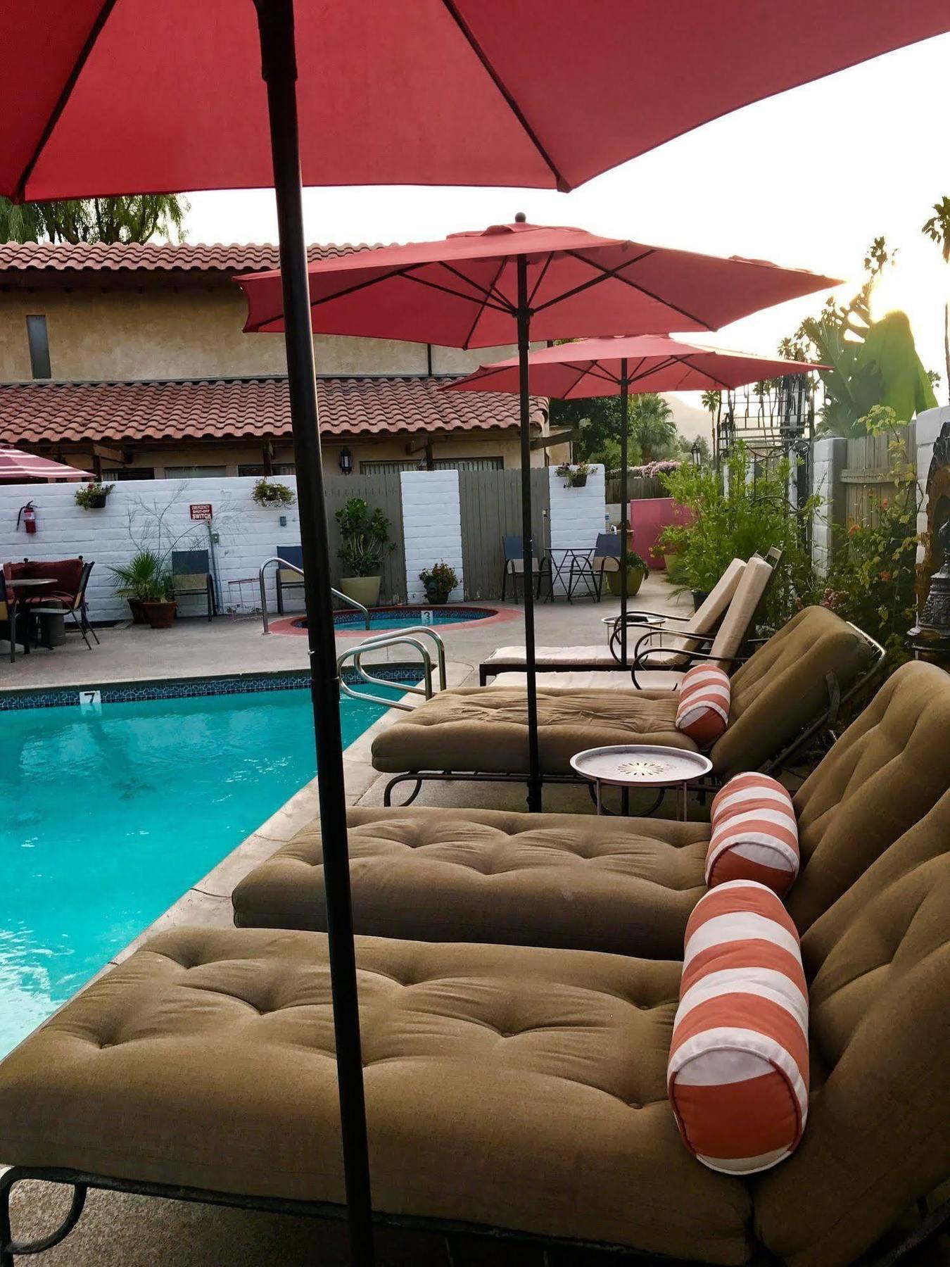 Palms Hotel Palm Desert Exterior photo